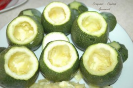 Courgettes farcies aux pignons -DSC_0669_8628