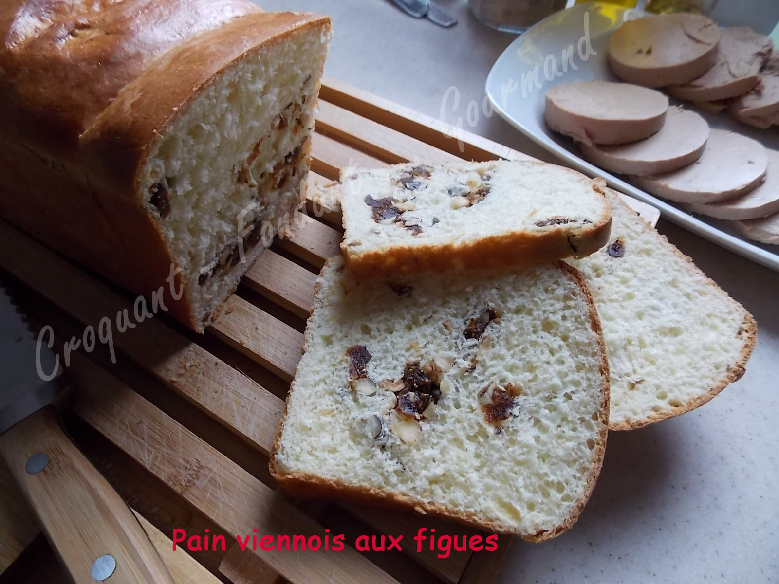 Pain viennois aux figues et noisettesDSCN1537_31151