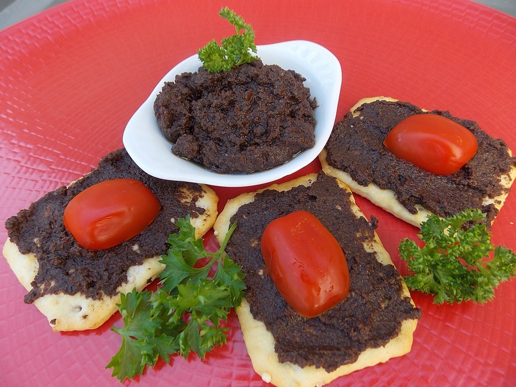 Tapenade DSCN7609 (Copy)