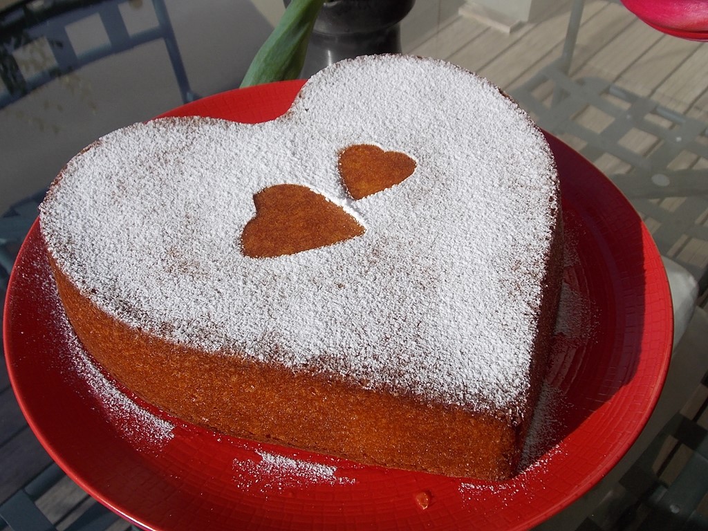 Gateau Moelleux A L Orange Croquant Fondant Gourmand