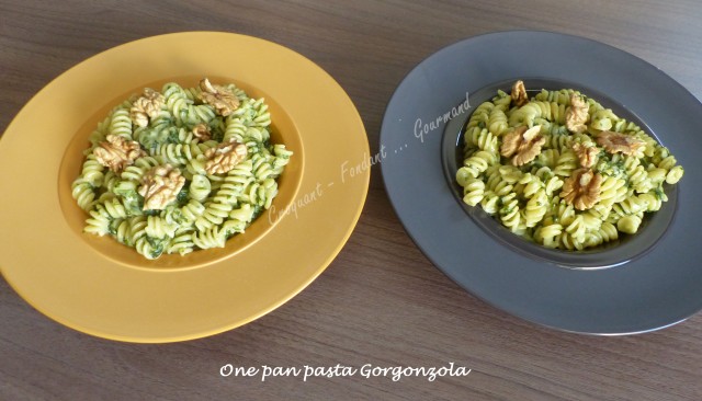 One pan pasta Gorgonzola P1030566