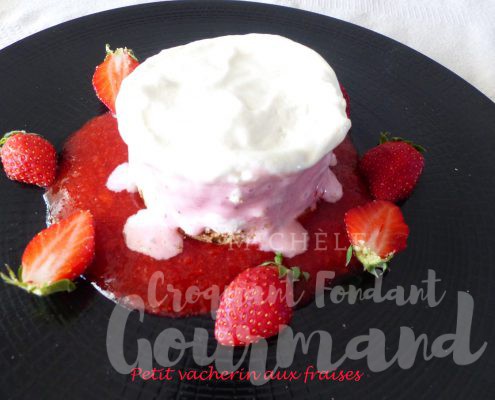 Petit vacherin aux fraises P1110830 R