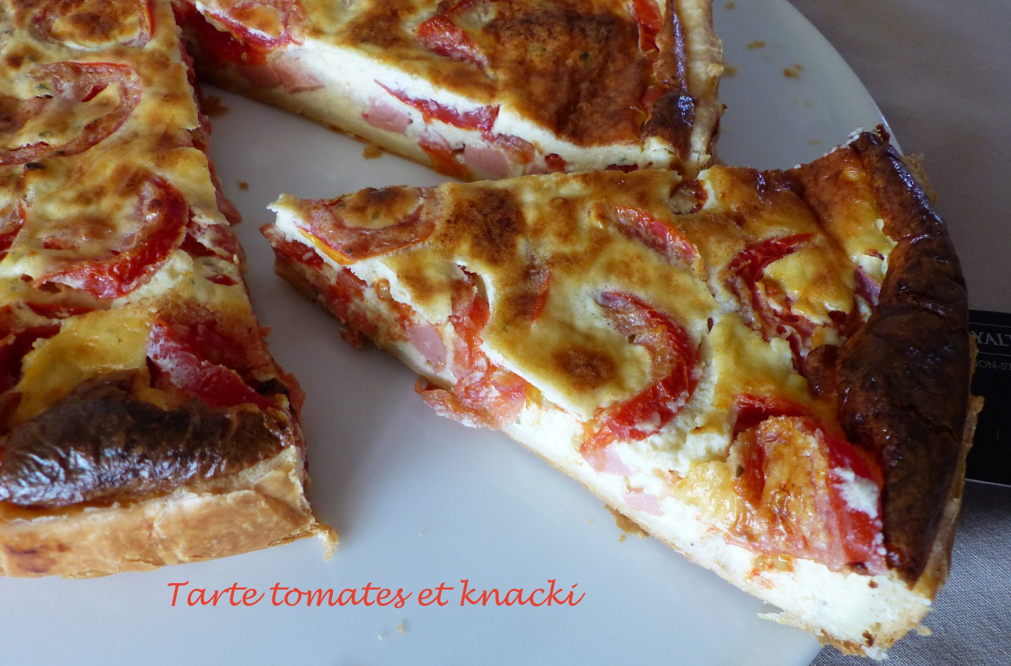 Tarte tomates et knacki P1120206 R