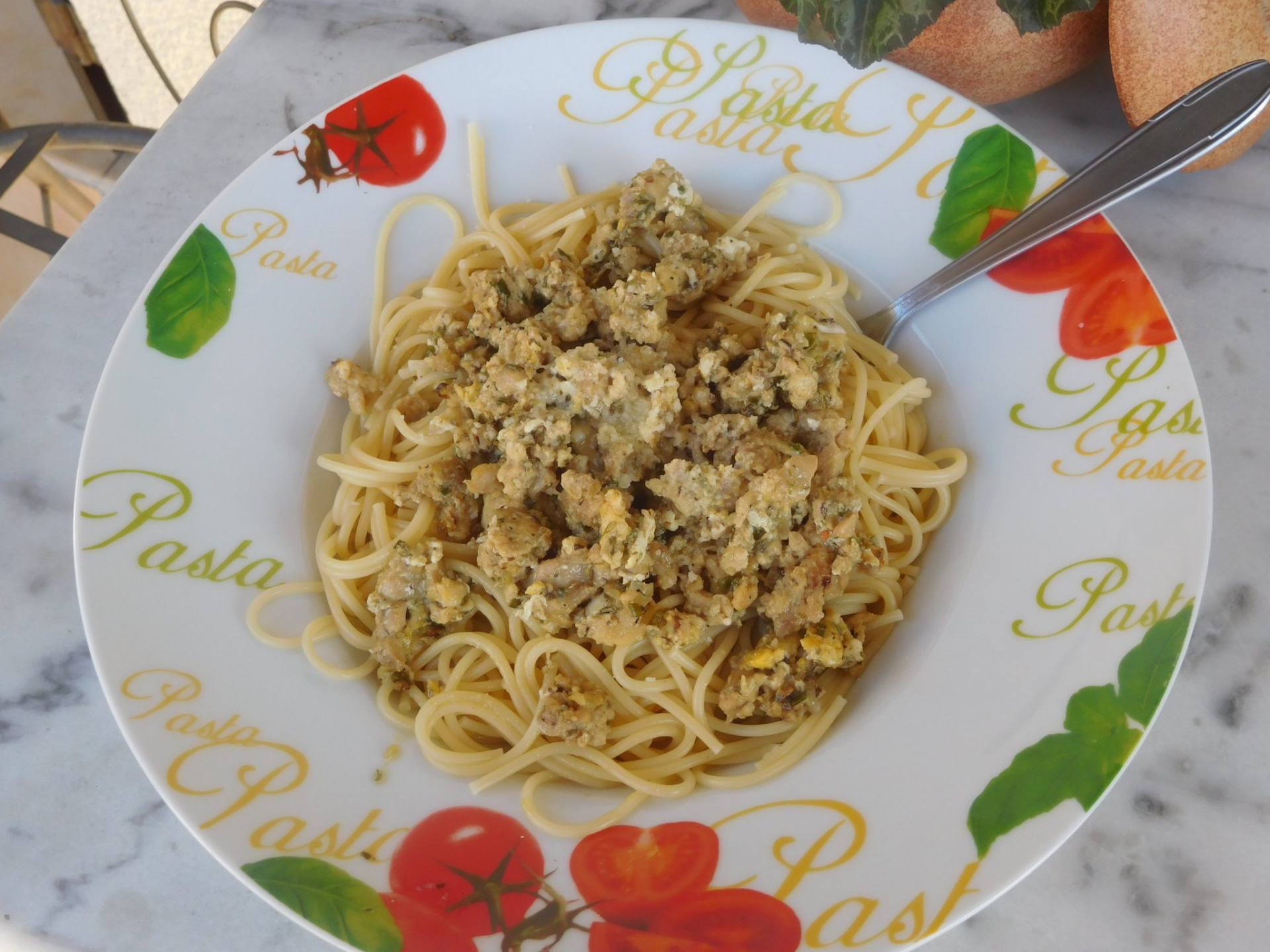 SPAGHETTI AL RAGU BIANCO ou RAGOÛT BLANC à vous de jouer ...