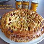 Galette abricot- amande-framboise P1170078 R