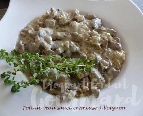 Foie de veau sauce crémeuse à l'oignon P1190034 R