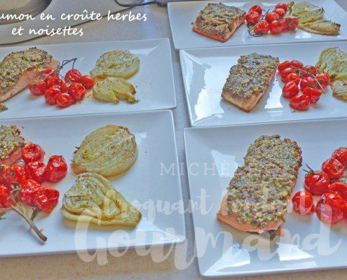Saumon en croûte herbes et noisettes P1250150 R (Copy)