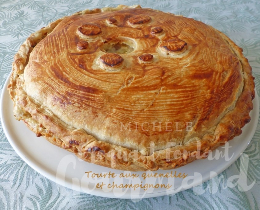 Tourte aux quenelles et champignons P1270666 R (Copy)