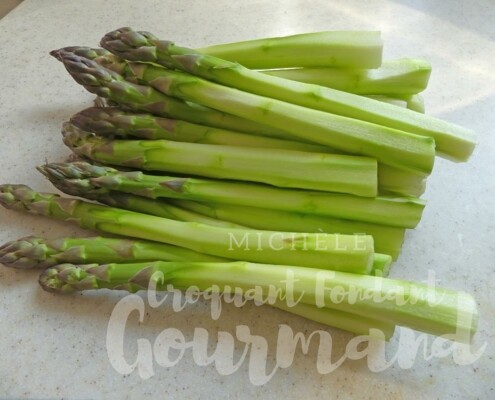 Asperges mimosa et sauce au fromage blanc P1010014 (Copy)