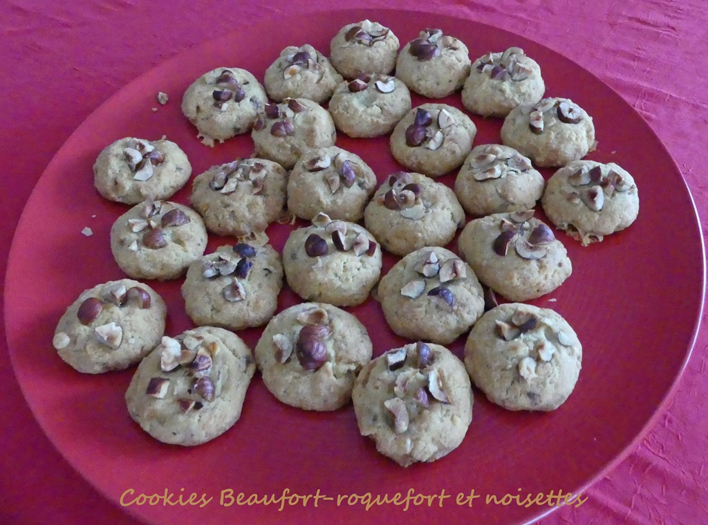 Cookies Beaufort-roquefort et noisettes P1030787 R (Copy)