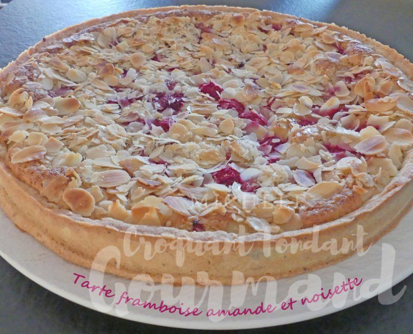 Tarte framboise amande et noisette P1090016.jpg R (Copy)