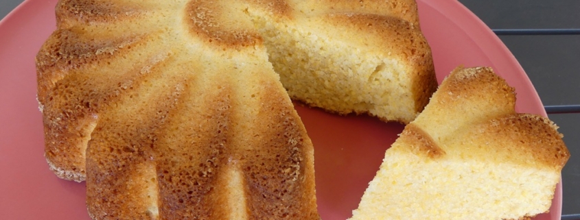 Gâteau yaourt et polenta P1130759.jpg R (Copy)